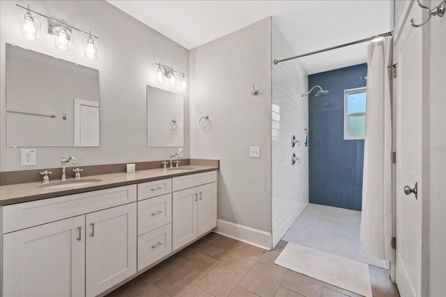 3410 W SANTIAGO STREET, Tampa, FL 33629