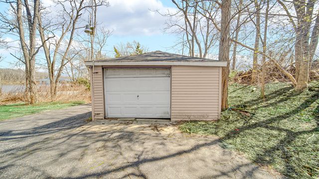 618 S Wisconsin Street, Hobart, IN 46342