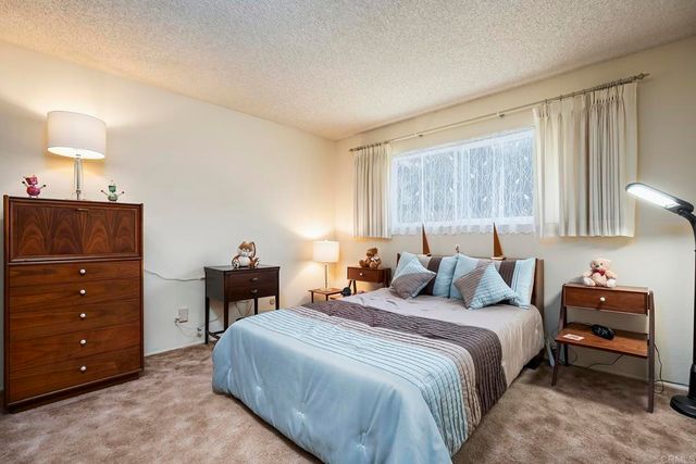 2396 Windmill View Road, El Cajon, CA 92020