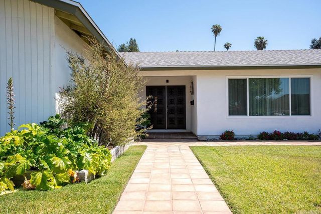 2396 Windmill View Road, El Cajon, CA 92020