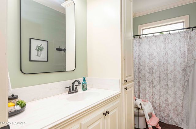 108 Fox Creek Drive, Youngsville, LA 70592