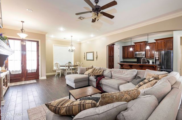 108 Fox Creek Drive, Youngsville, LA 70592