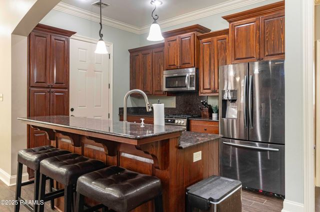 108 Fox Creek Drive, Youngsville, LA 70592