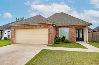 108 Fox Creek Drive, Youngsville, LA 70592