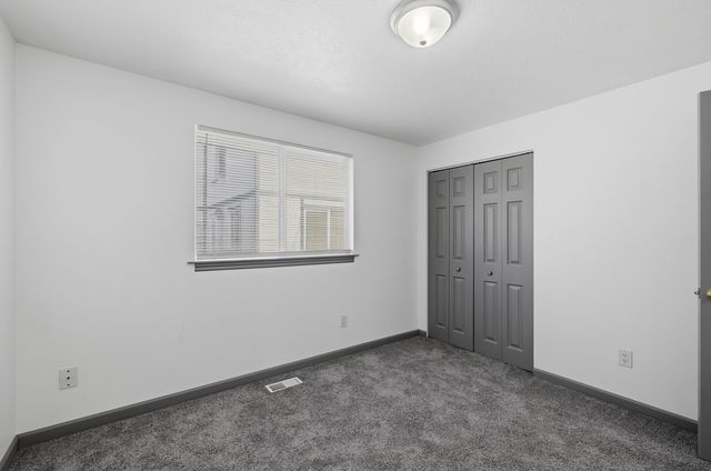 2407 E Columbia Ave, Spokane, WA 99208