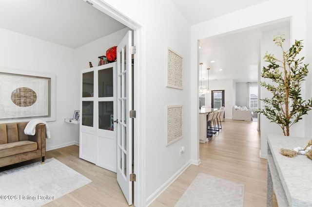 14409 McKinley Ridge Dr, Louisville, KY 40245