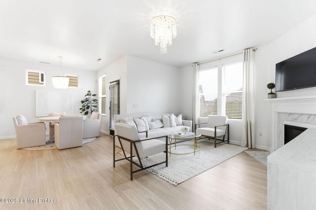 14409 McKinley Ridge Dr, Louisville, KY 40245