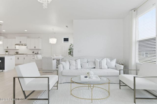 14409 McKinley Ridge Dr, Louisville, KY 40245