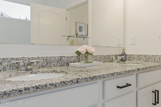 14409 McKinley Ridge Dr, Louisville, KY 40245