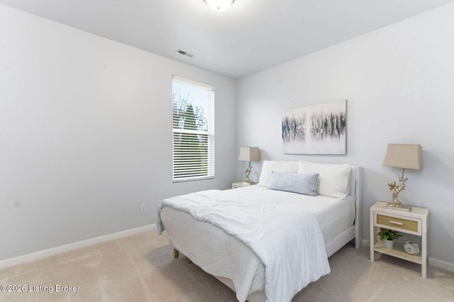 14409 McKinley Ridge Dr, Louisville, KY 40245