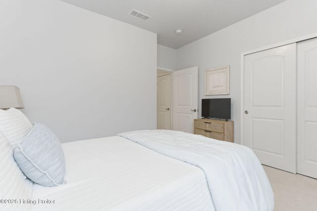 14409 McKinley Ridge Dr, Louisville, KY 40245