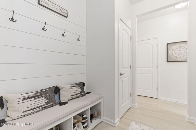 14409 McKinley Ridge Dr, Louisville, KY 40245