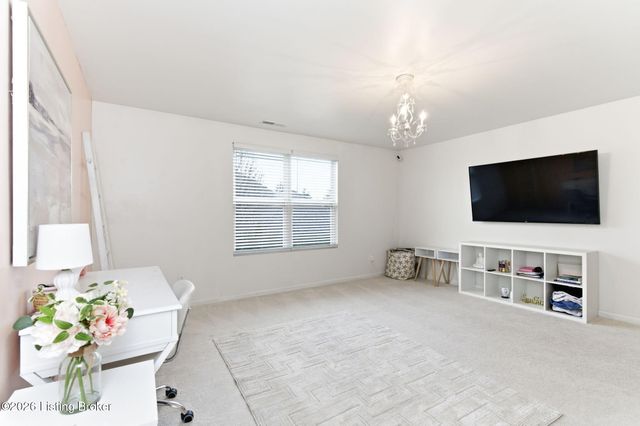 14409 McKinley Ridge Dr, Louisville, KY 40245