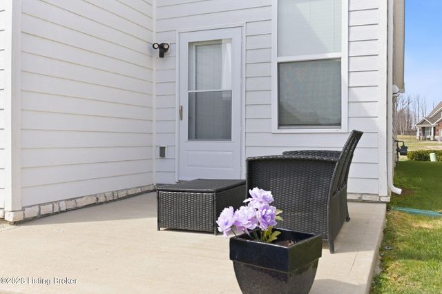 14409 McKinley Ridge Dr, Louisville, KY 40245