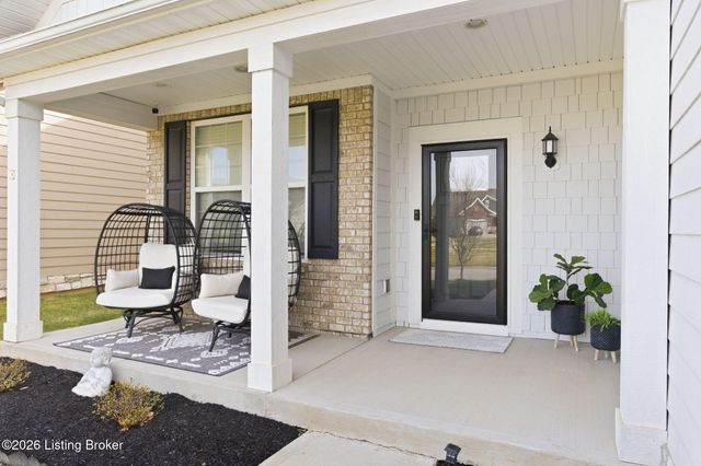 14409 McKinley Ridge Dr, Louisville, KY 40245