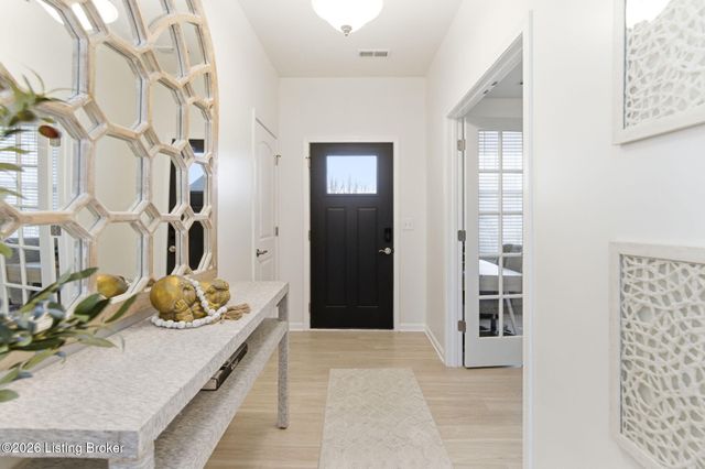 14409 McKinley Ridge Dr, Louisville, KY 40245