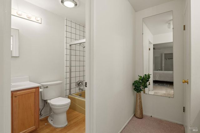 1261 Deerwood Dr, Ukiah, CA 95482