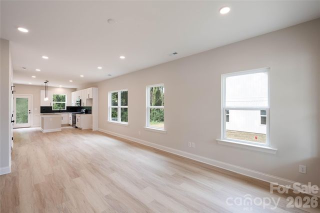 311 W Chestnut Street, Stanley, NC 28164