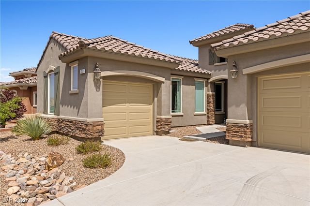 137 Billy Bones Bluff, Mesquite, NV 89027