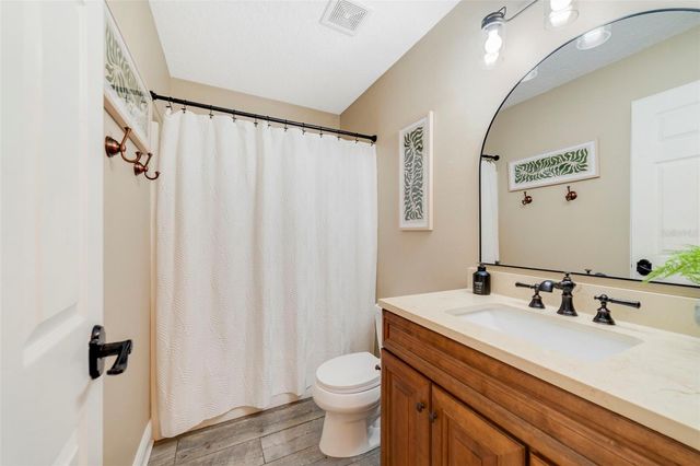 135 E 9TH STREET, Chuluota, FL 32766