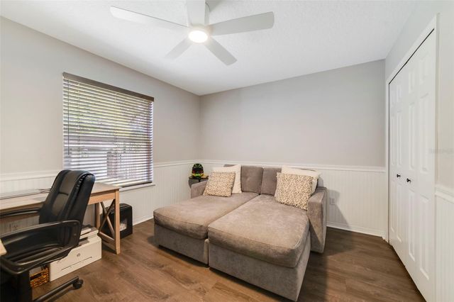 135 E 9TH STREET, Chuluota, FL 32766