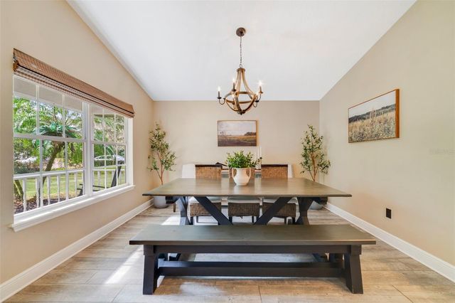 135 E 9TH STREET, Chuluota, FL 32766