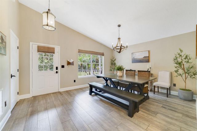 135 E 9TH STREET, Chuluota, FL 32766