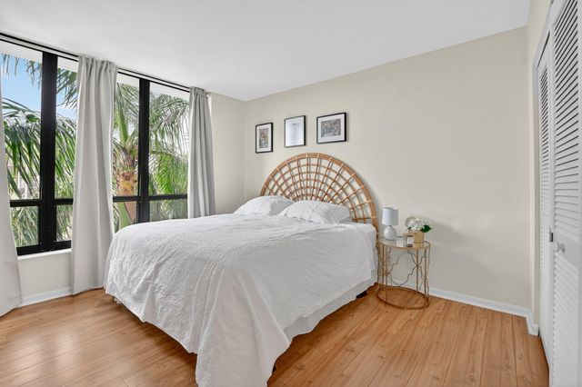 6805 Willow Wood Drive 5042, Boca Raton, FL 33434