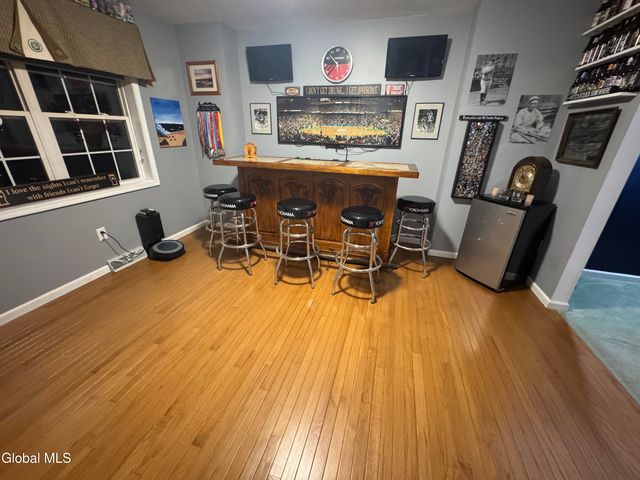 3 Buttercup Court, Waterford, NY 12188