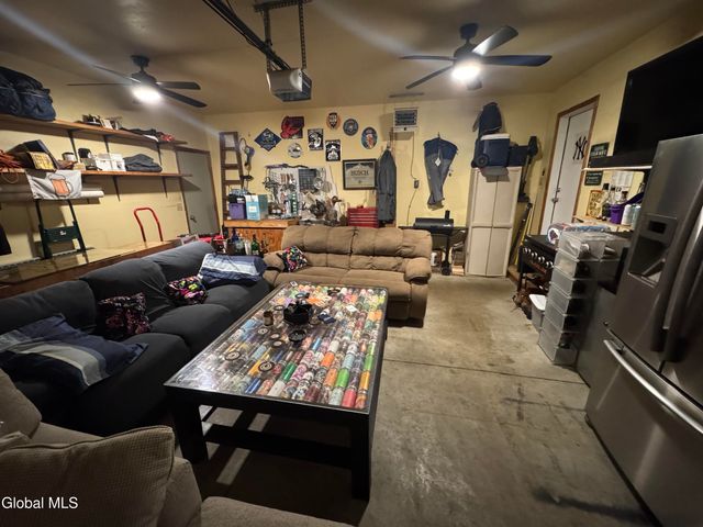 3 Buttercup Court, Waterford, NY 12188