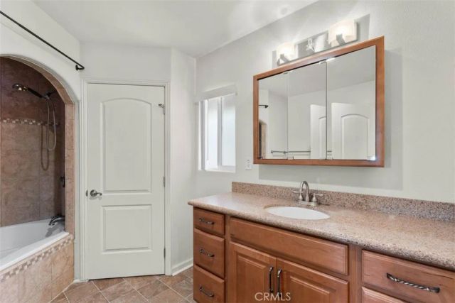 5438 Desert View, Wrightwood, CA 92397