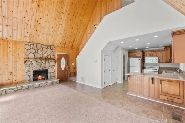 5438 Desert View, Wrightwood, CA 92397