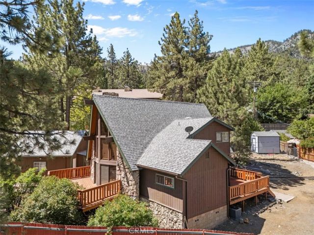 5438 Desert View, Wrightwood, CA 92397