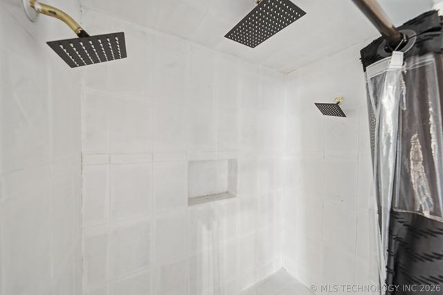 15601 S 4190 Road, Claremore, OK 74017