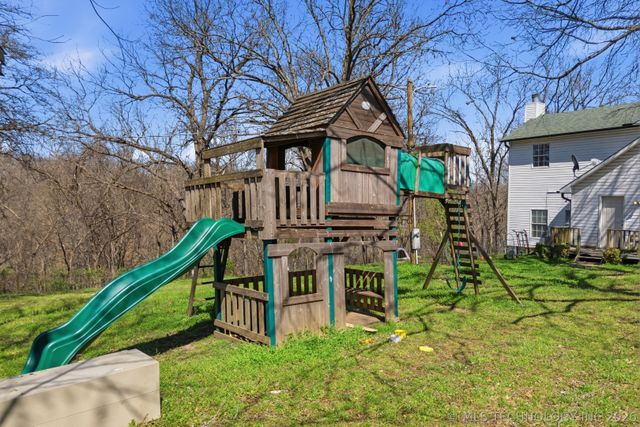 15601 S 4190 Road, Claremore, OK 74017