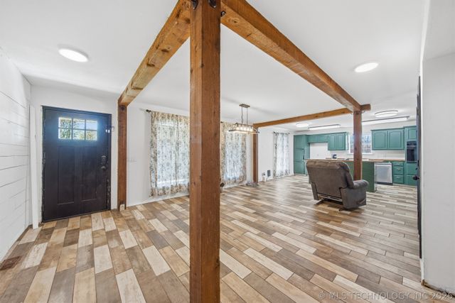 15601 S 4190 Road, Claremore, OK 74017