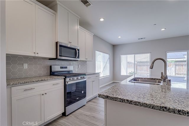 8400 Jean Anne Street, Bakersfield, CA 93314