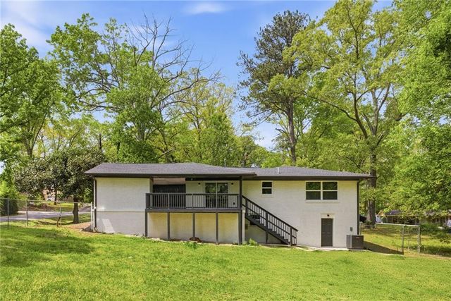 7170 Linda Drive, Lithia Springs, GA 30122