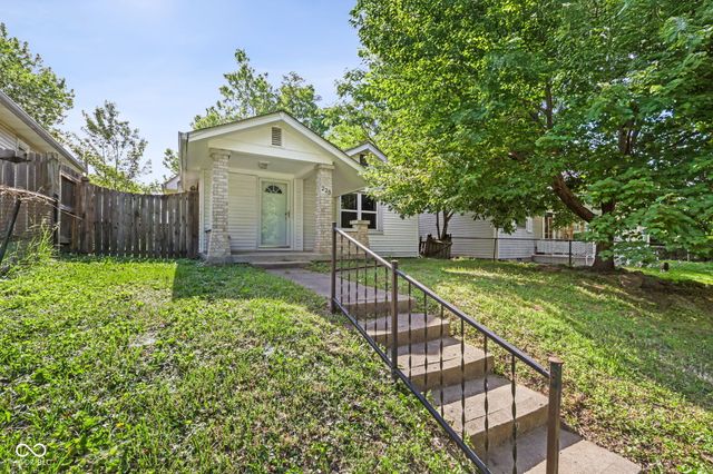 225 S 2nd Avenue, Beech Grove, IN 46107