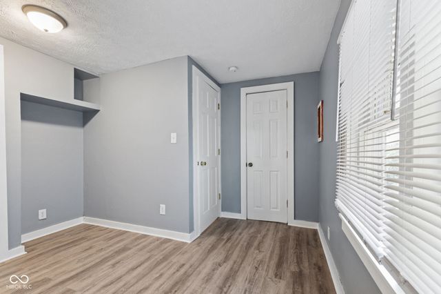225 S 2nd Avenue, Beech Grove, IN 46107