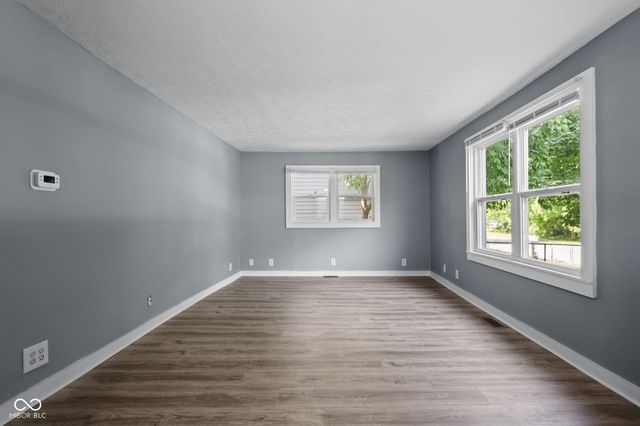 225 S 2nd Avenue, Beech Grove, IN 46107