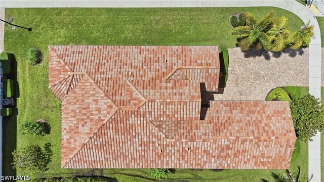 9201 Woodhurst DR, Naples, FL 34120