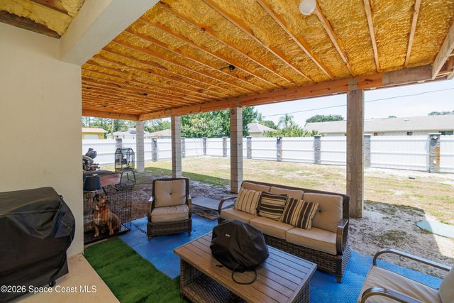 457 Tillman Avenue SW, Palm Bay, FL 32908