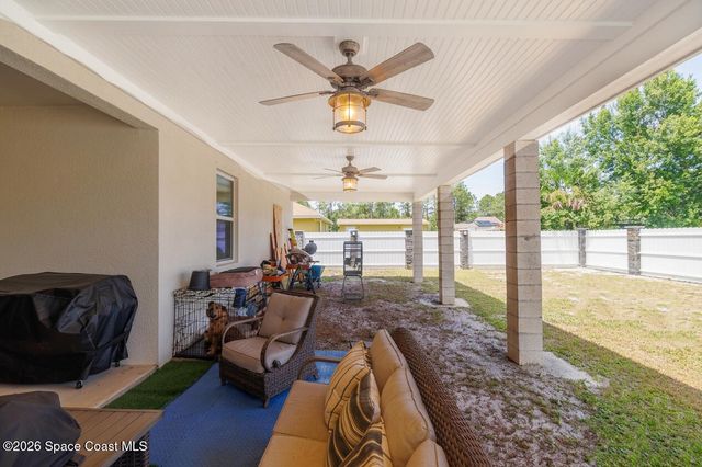 457 Tillman Avenue SW, Palm Bay, FL 32908