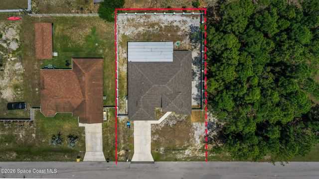 457 Tillman Avenue SW, Palm Bay, FL 32908