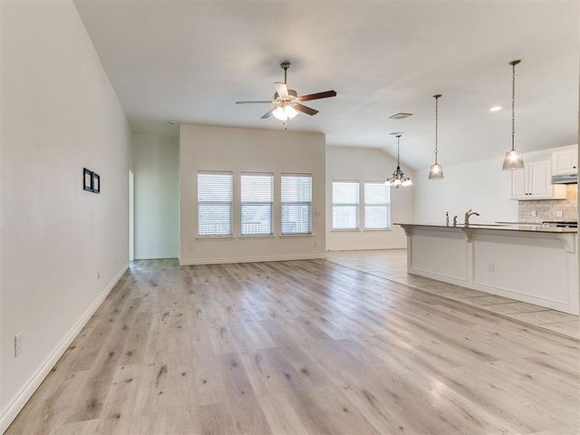 905 Ringwood Street, Norman, OK 73069