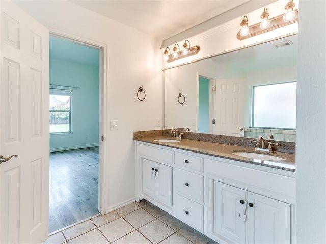 905 Ringwood Street, Norman, OK 73069