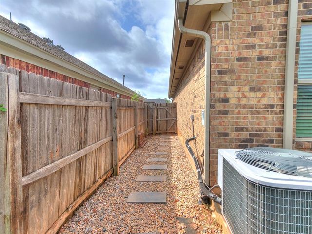 905 Ringwood Street, Norman, OK 73069