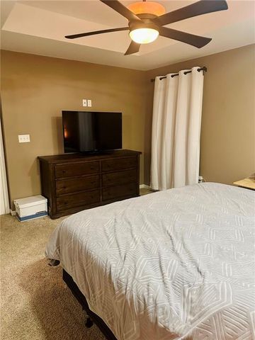 229 SE 141 st Road, Warrensburg, MO 64093