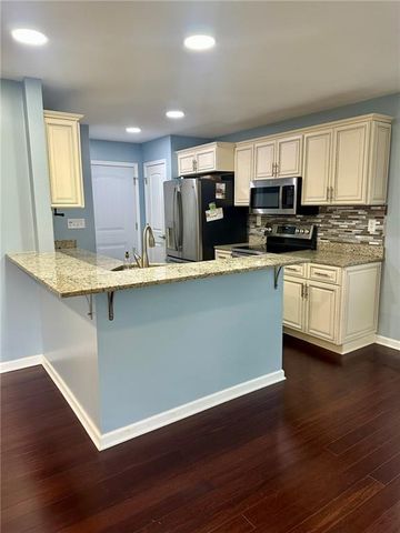 229 SE 141 st Road, Warrensburg, MO 64093